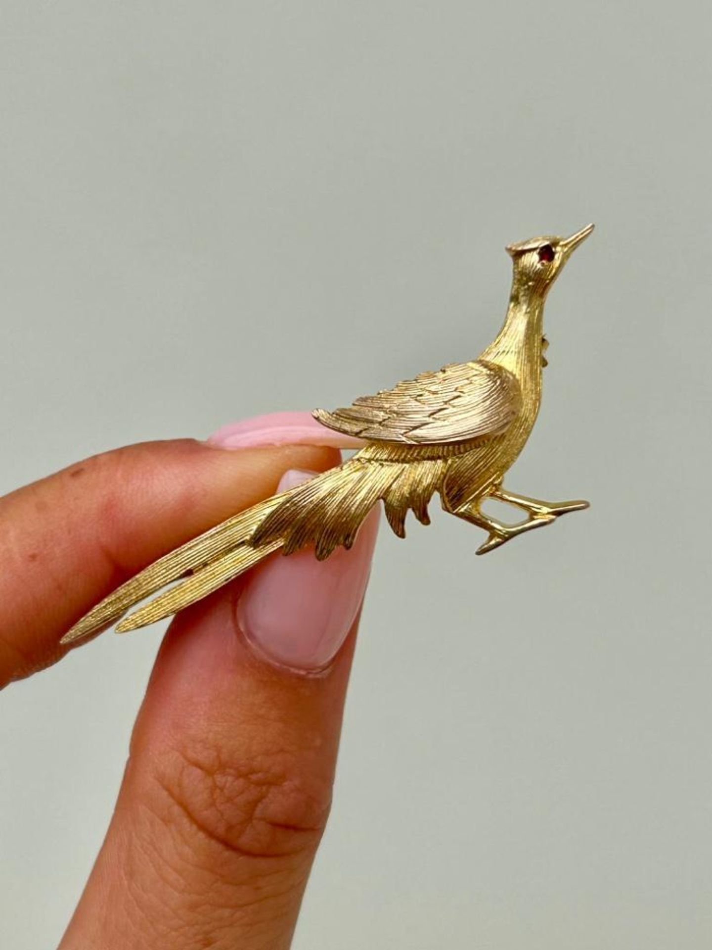 Large 9ct Yellow Gold Bird Brooch with Ruby Eyes