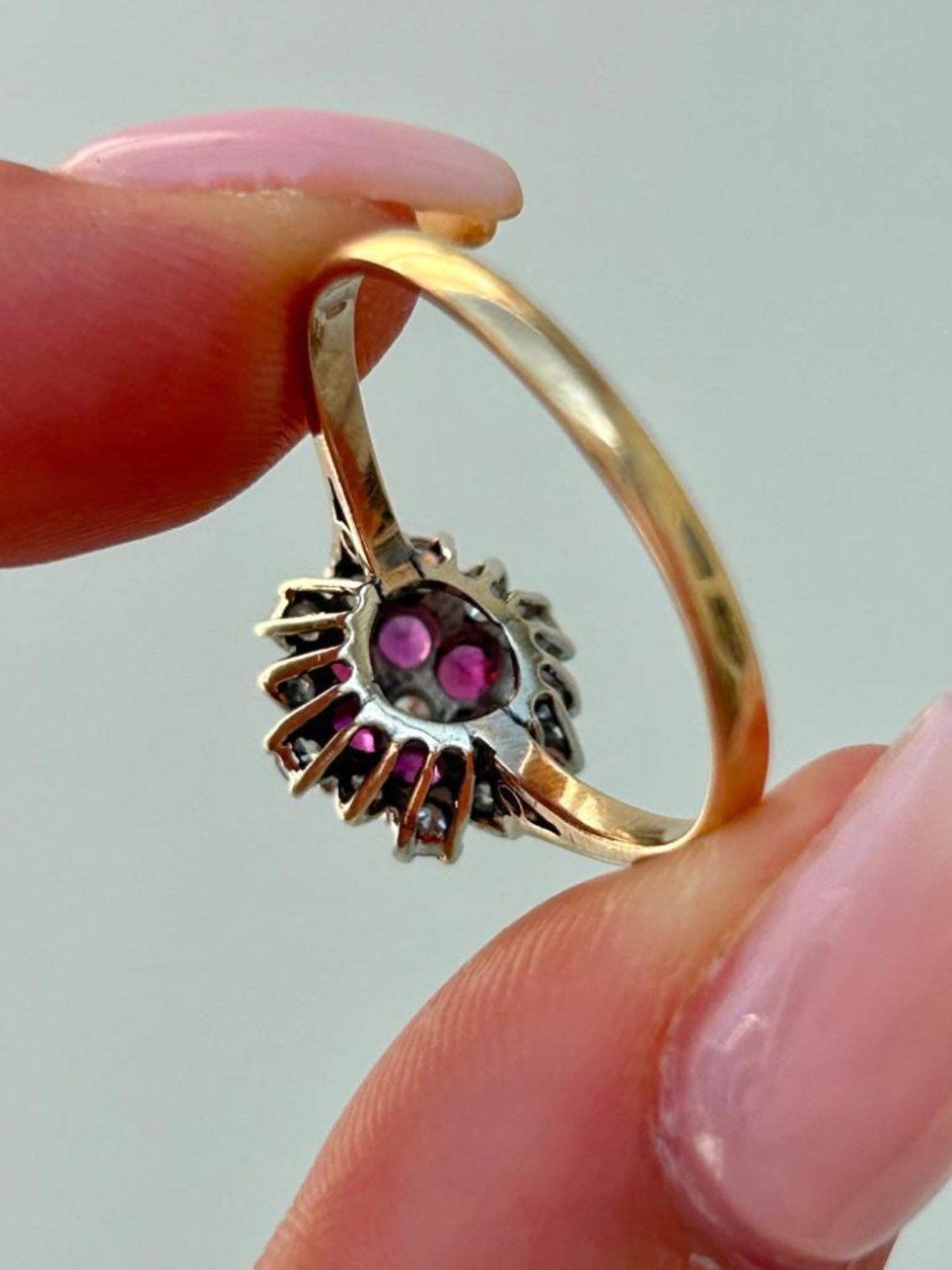 Sweet Ruby and Diamond Cluster Ring in Yellow Gold - Image 5 of 7