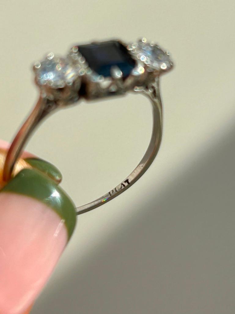 Art Deco Sapphire, Diamond and Platinum Three Stone Ring - Image 3 of 6