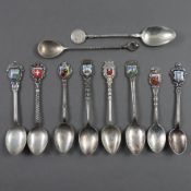 10 Andenkenlöffel - 800/835/915er Silber, gepunzt, diverse Formen und Griffdekore, überwiegend Emai