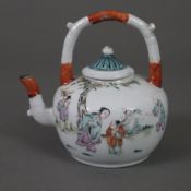Teekännchen - China, Porzellan, gedrückte Kugelwandung mit Zentralhenkel, umlaufender Dekor in den 