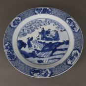 Blau-weiße Porzellanplatte - China, Rundplatte mit leichter Vertiefung und glattem Fahnenrand, blau