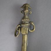 Ritualstab/Zeremonialstab - Indien, Bronze, länglicher leicht konischer Schaft, Abschluss mit stili