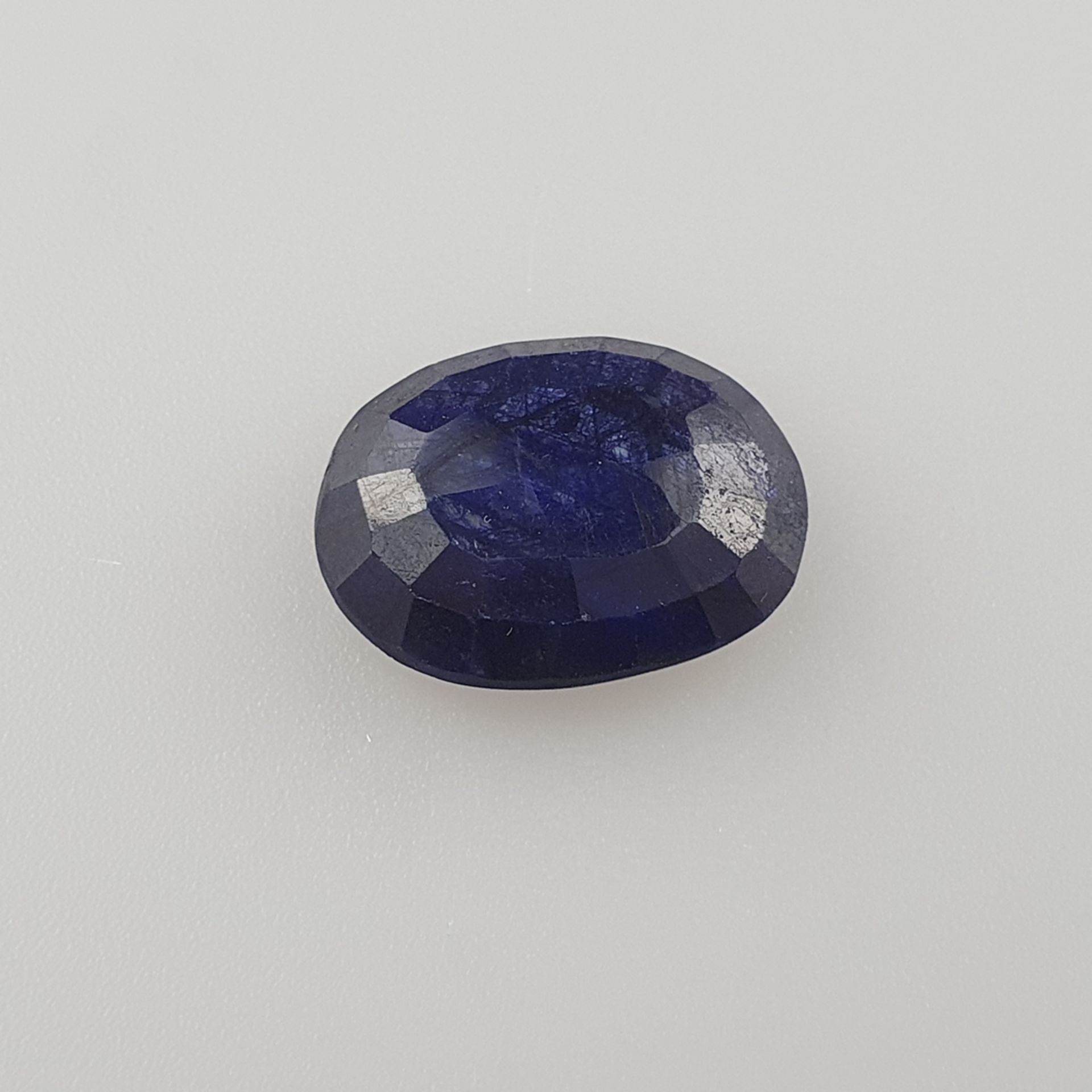 Loser Saphir - dunkelblau, oval facettiert, ca.14,69ct, mit IDT-Zertifikat - Bild 5 aus 6