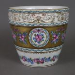 Übertopf/Cachepot - Potschappel, Dresden, 20. Jh., Porzellan, polychrom bemalt mit Blumendekor, gol