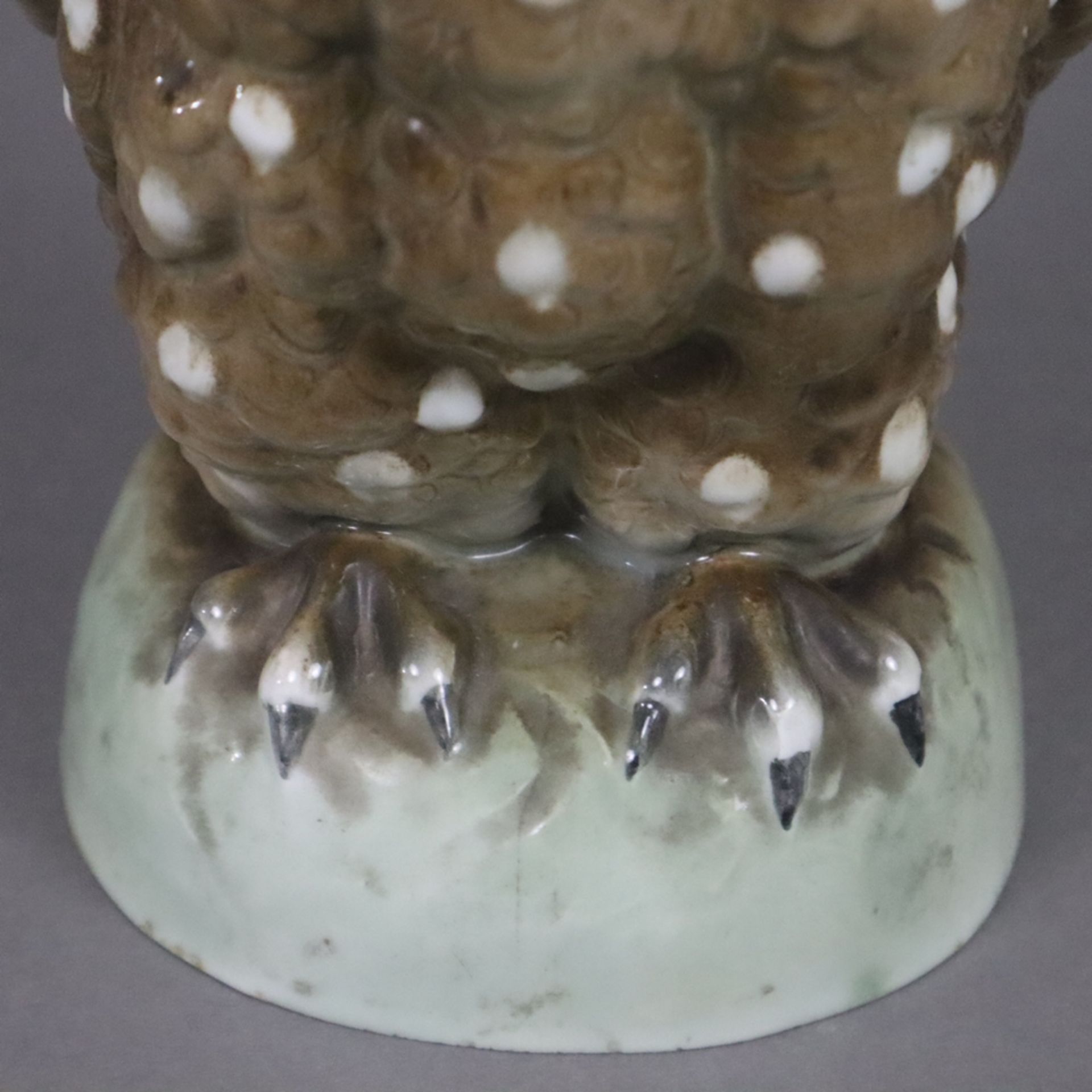 Rauchverzehrer "Eule" - Porzellan, polychrome Unterglasurbemalung, naturalistische Darstellung eine - Image 3 of 8