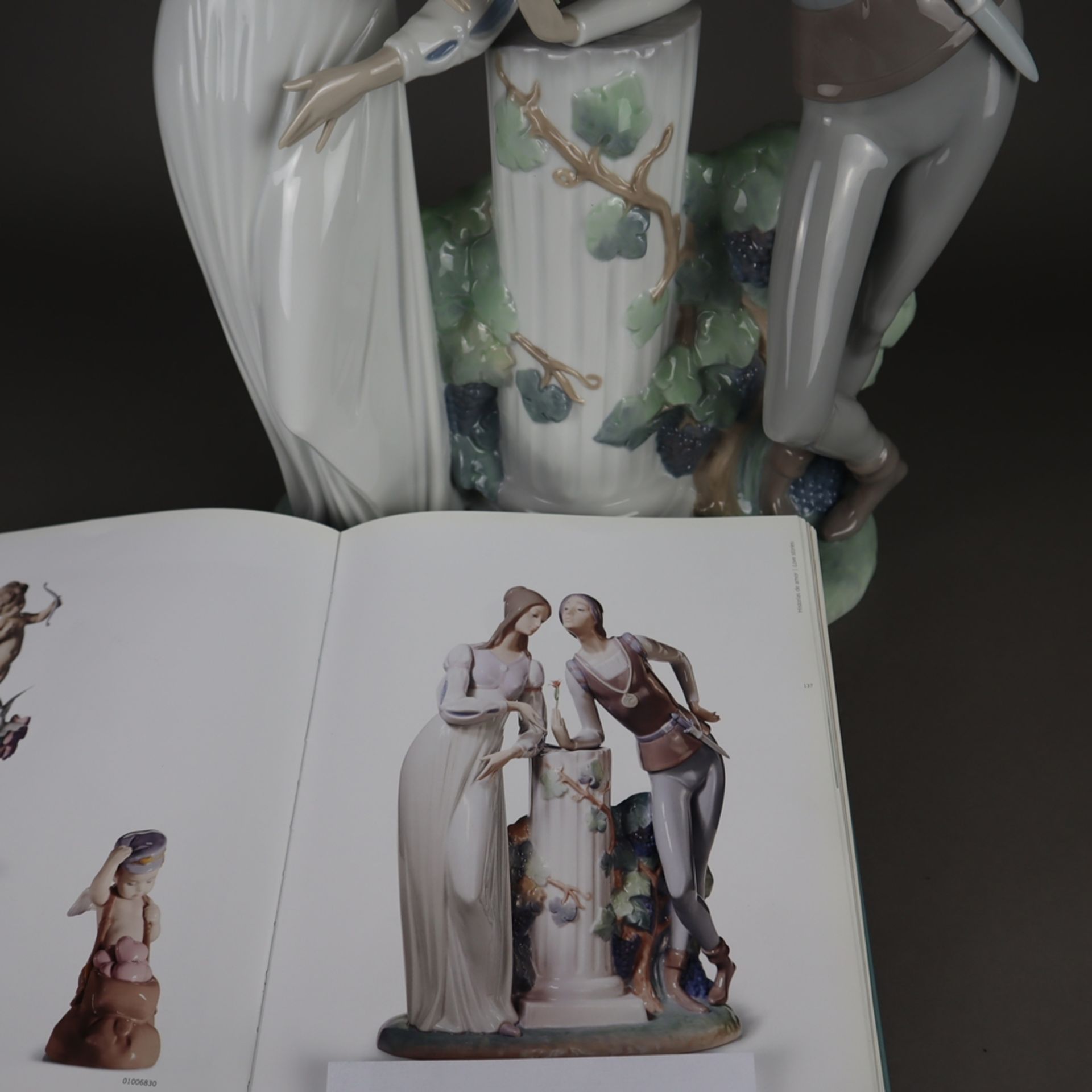 Porzellanfigur "Romeo und Julia / Romeo y Julieta/ Romeo and Juliet" - Lladro, Spanien, Entwurf von - Image 13 of 14