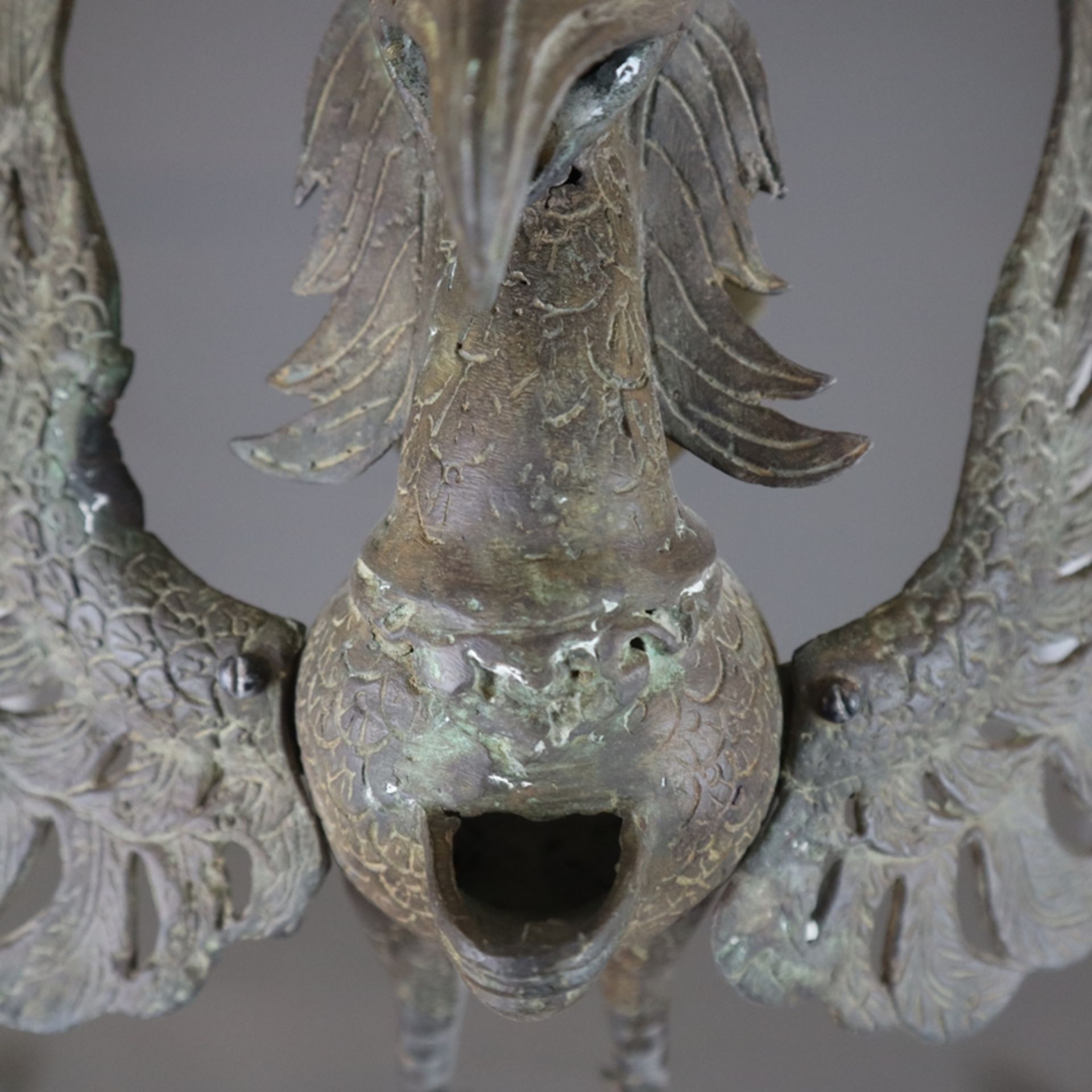 Figürliche Öllampe - Indonesien, wohl Java, nach 1900, Bronzelegierung, Guss in mehreren Teilen, vo - Image 5 of 8