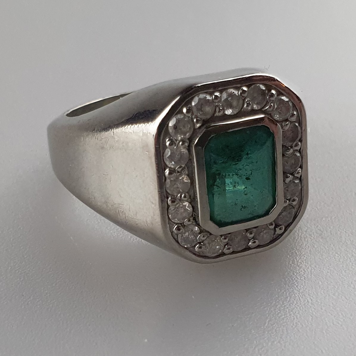 Silberring mit Smaragd im Art Déco-Stil - Silberfassung, Ringkopf besetzt mit 1 Smaragd in Smaragds - Image 2 of 6