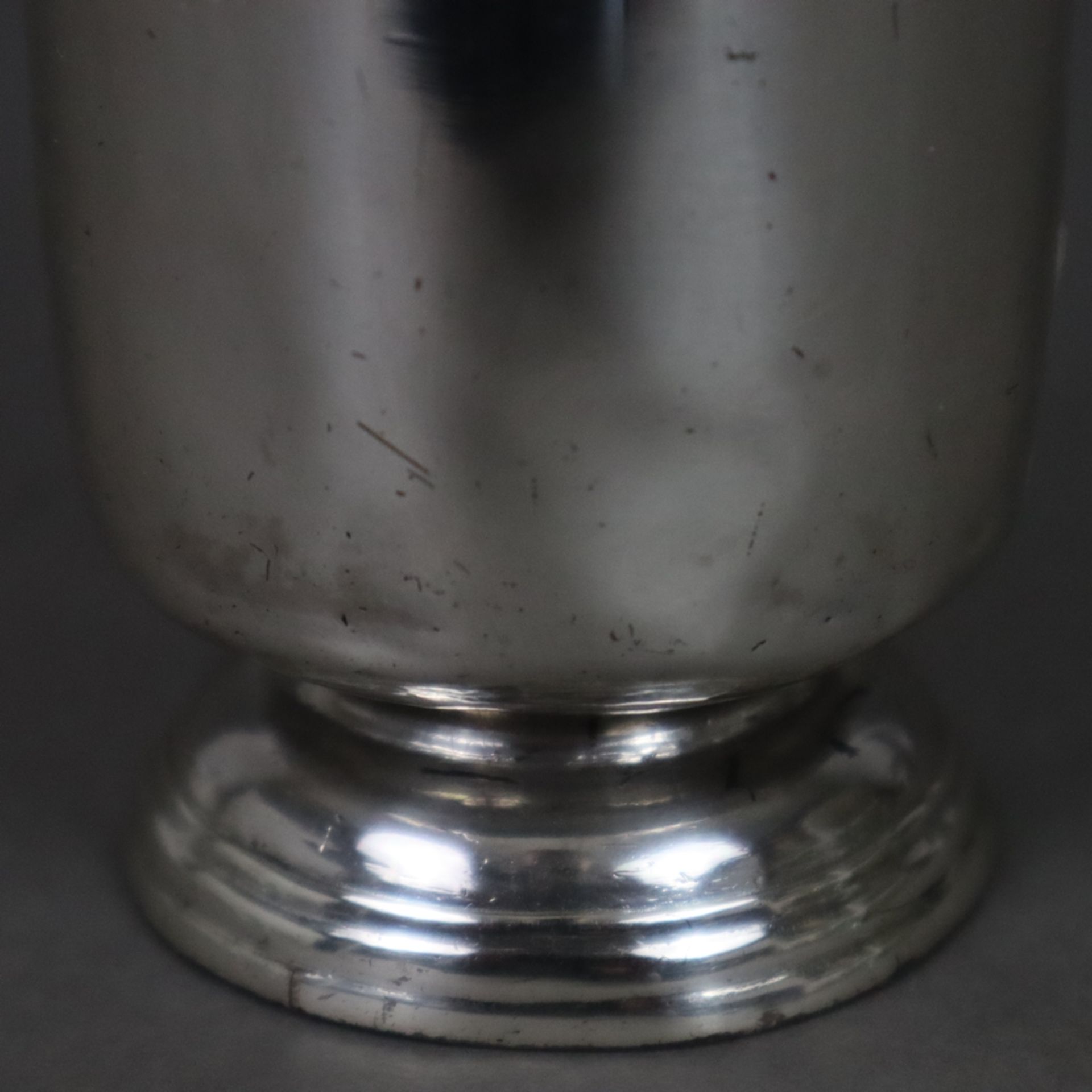 Silberbecher - Frankreich, Paris um 1810/20, Silber 950/000, glockenförmiger Becher mit profilierte - Bild 5 aus 6
