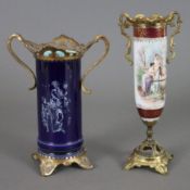 Zwei Ziervasen - um 1900, Porzellan/Keramik mit vergoldeter Metallmontierung, 1x Porzellan, partiel