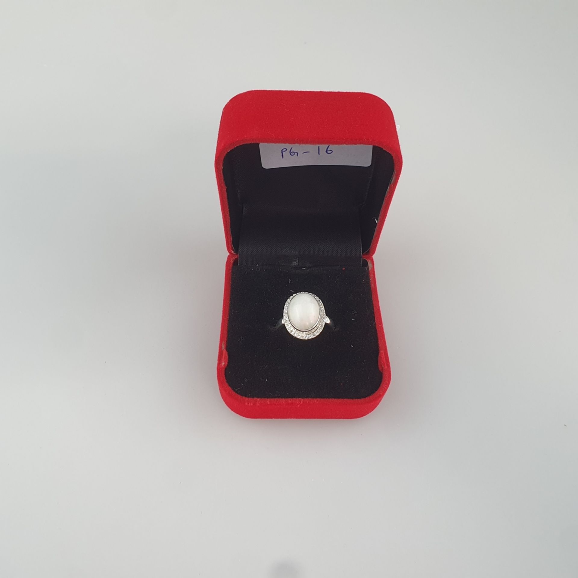Silberring mit Feueropal -- Sterling Silber, ovaler Ringkopf besetzt mit 1 weißen Feueropal-Cabocho - Bild 6 aus 6