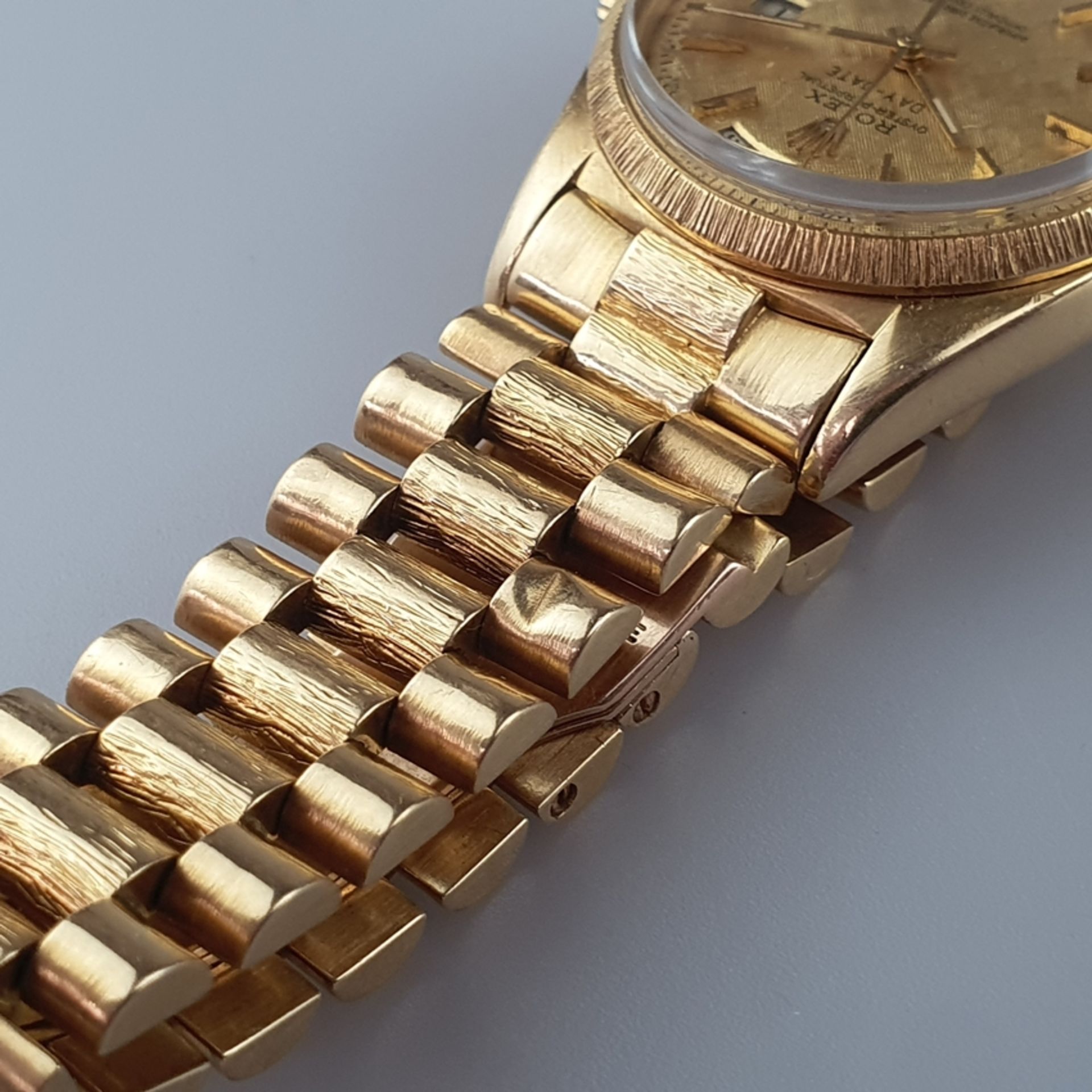 Rolex-Herrenarmbanduhr - "Day-Date", Gehäuse 18K-Gelbgold , 1807 Borke, Automatik, goldfarbenes Zif - Image 6 of 9