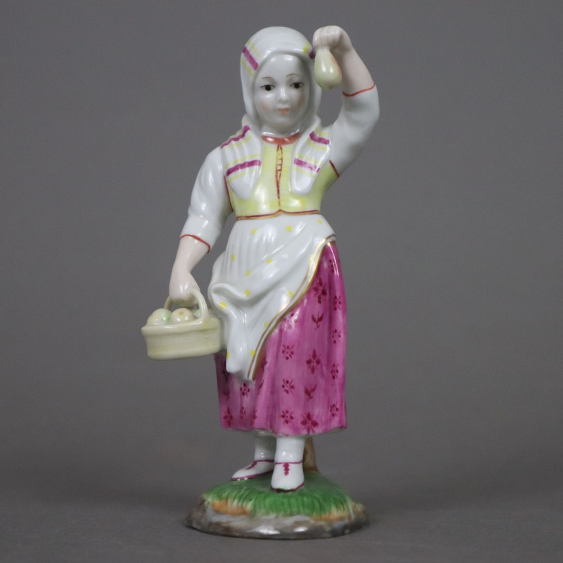 Zwei Porzellanfiguren - Hoechst, 20. Jh., Porzellan, polychrom bemalt, 1x junge Bäuerin mit erlegte - Bild 6 aus 10