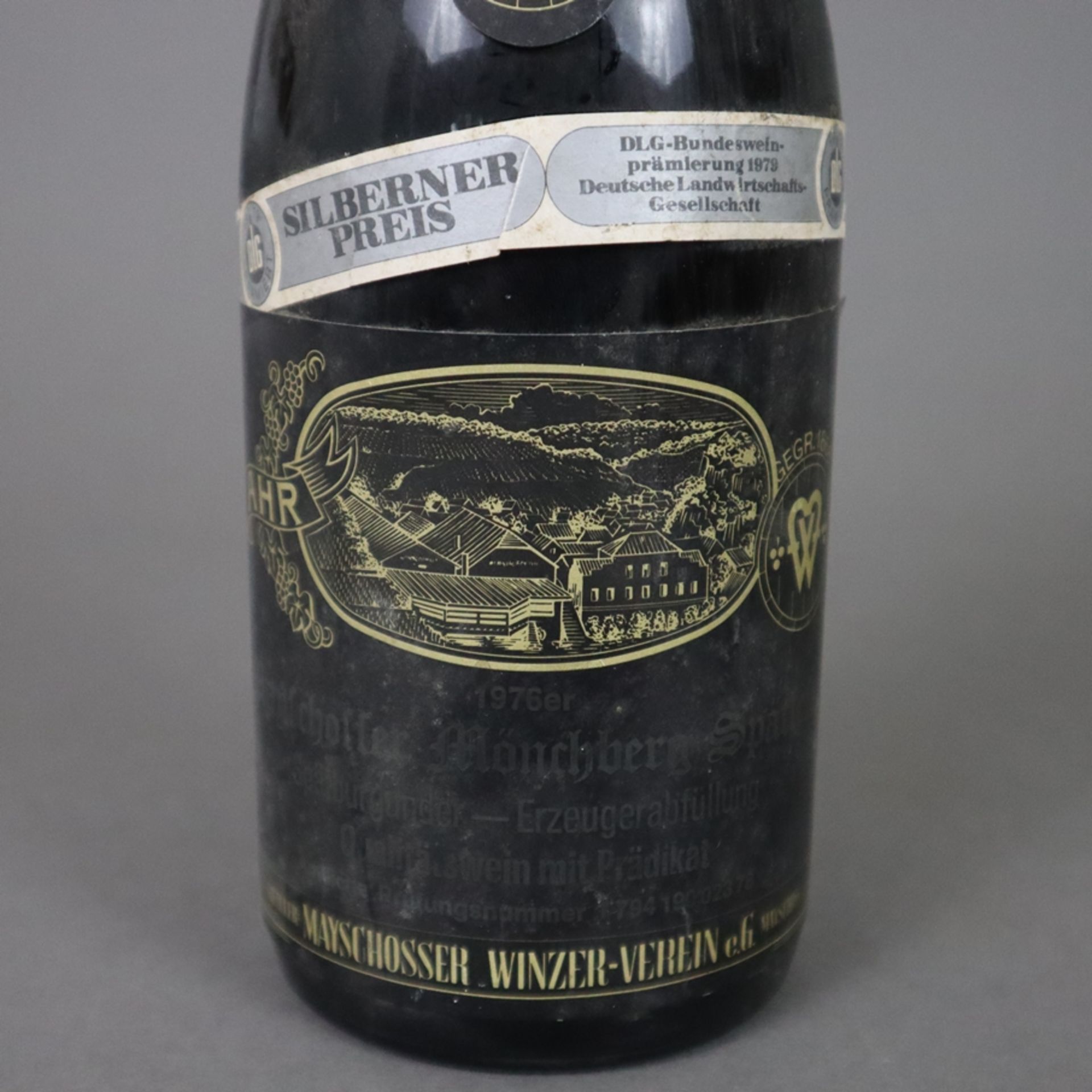 Weinkonvolut - 2 Flaschen, 1976 Mayschosser Mönchsberg, Spätburgunder, Spätlese, je 0,7 L., Flasche - Bild 4 aus 6