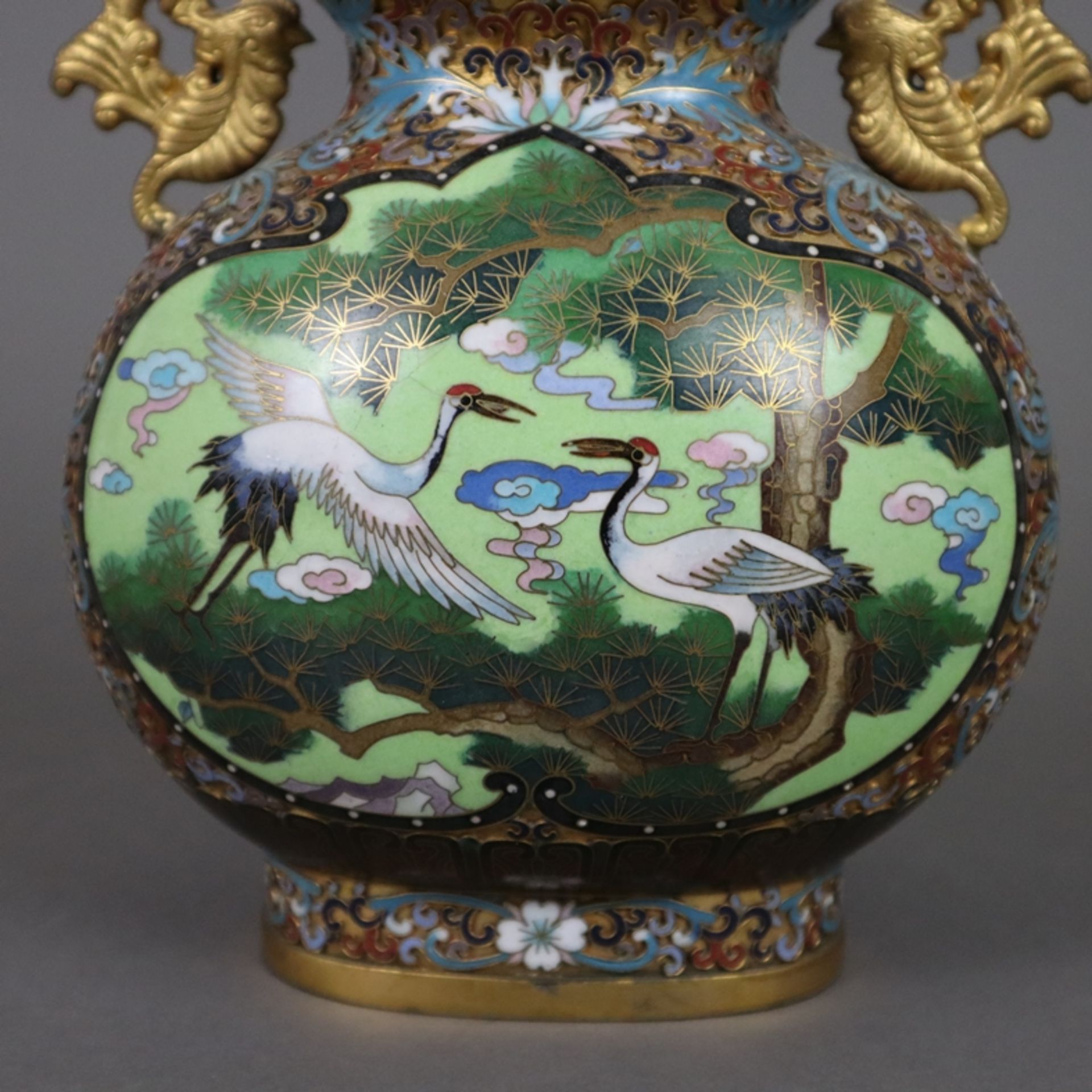 Doppelkürbis-Flasche mit Émail cloisonné-Dekor - China 20.h., „Glücksflasche“ mit Langlebigkeitssym - Bild 7 aus 10