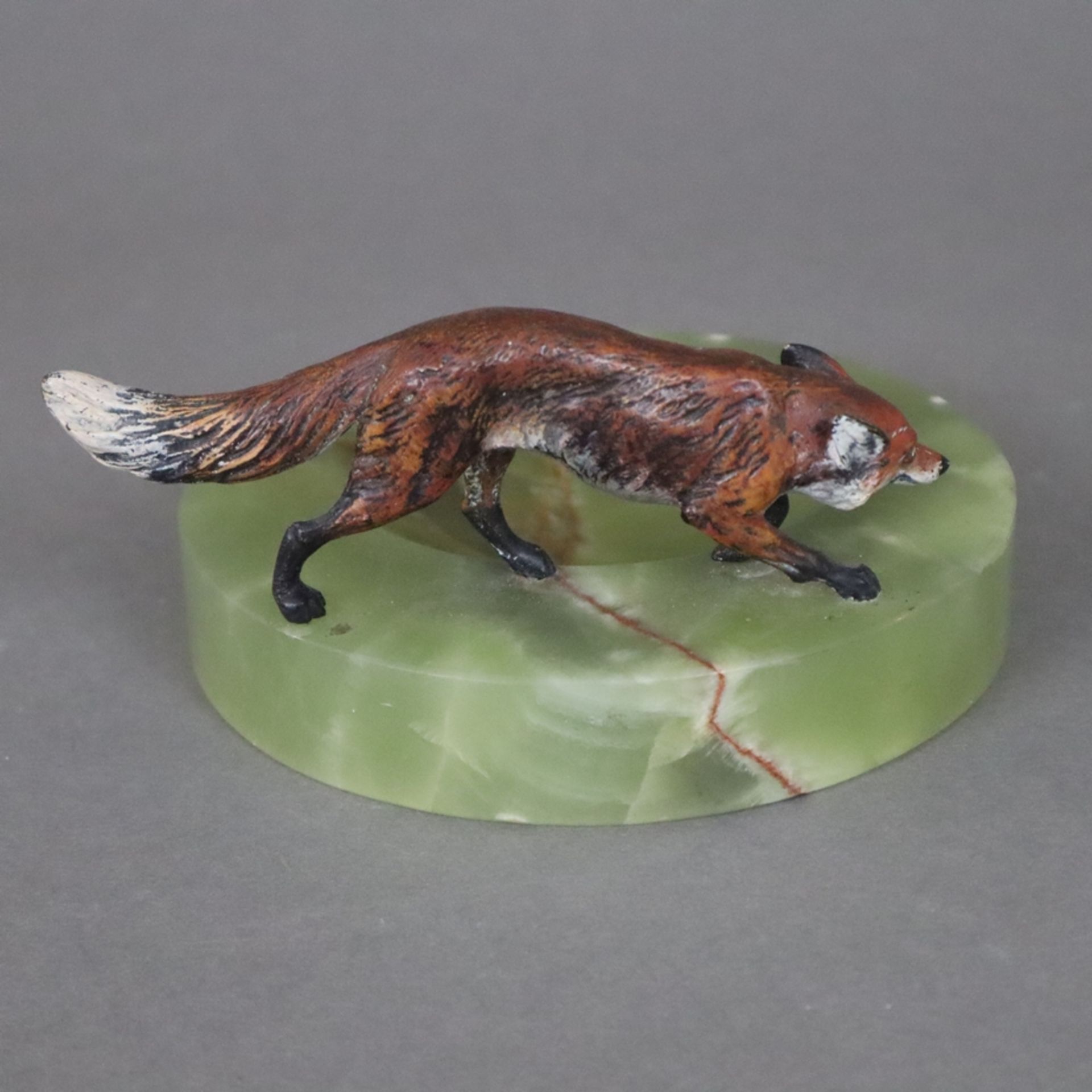 Onyxschale mit Fuchs im Stil der Wiener Bronzen - 1. Hälfte 20. Jh., runde Schale aus grünem Onyx,  - Bild 4 aus 7