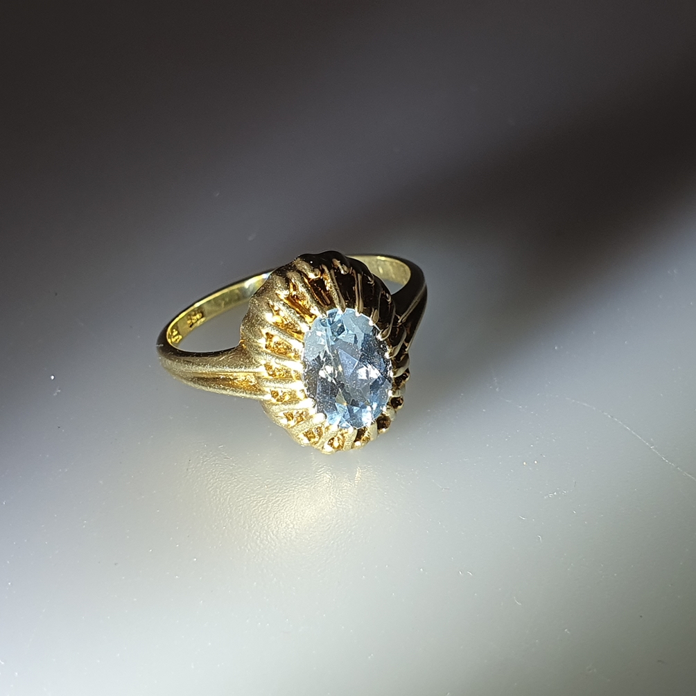 Aquamarinring - Gelbgold 585/000 (14K), innen gestempelt, ovaler facettierter Aquamarin in reliefie - Image 7 of 7