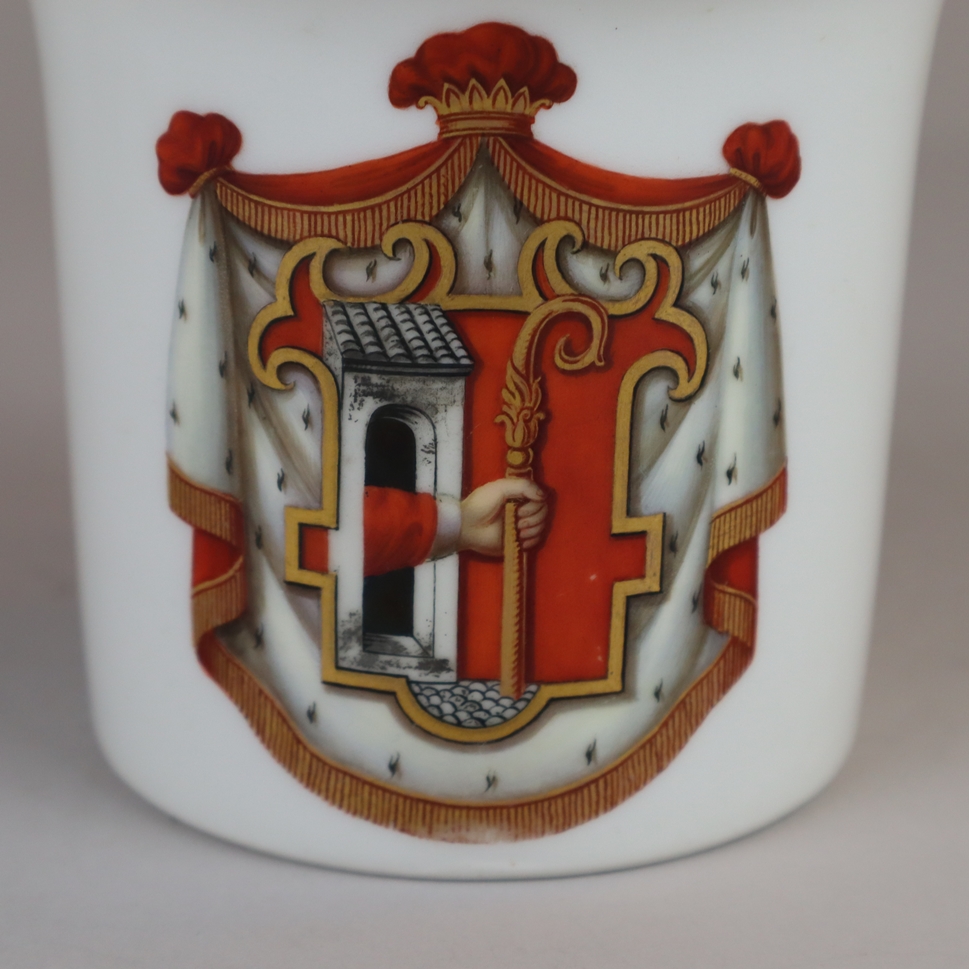 Wappentasse mit Untertasse - Krister, Waldenburg, um 1850, Weißporzellan, Schauseite mit polychrome - Image 2 of 11