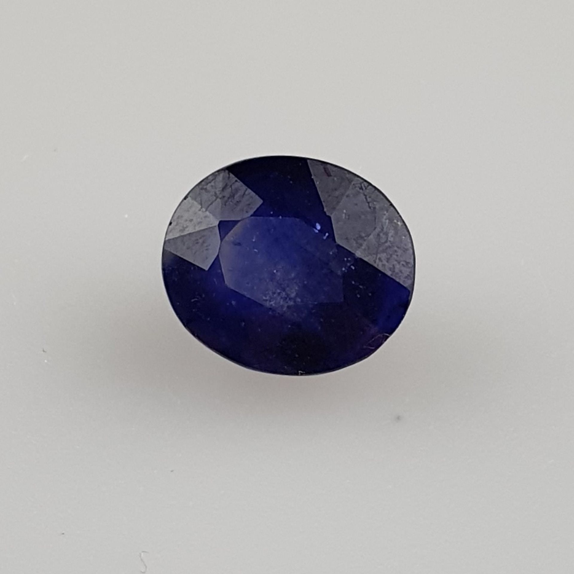 Loser Saphir- blauer Saphir, oval facettiert, ca.9.12ct, mit IDT-Zertifikat