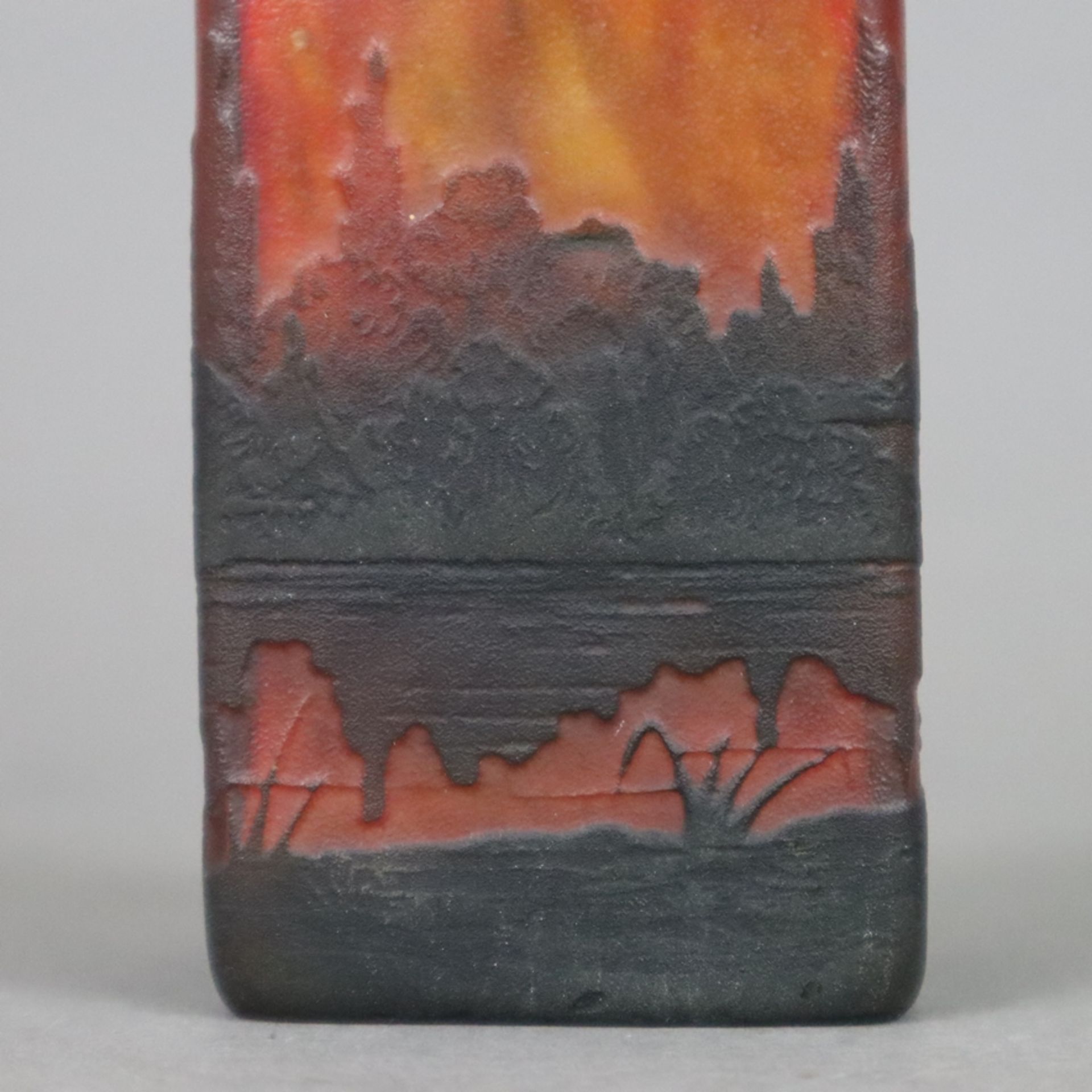 Miniaturvase "Paysage, soleil couchant" - Daum Frères, Nancy, hochrechteckig, Überfangglas, farblos - Bild 6 aus 10