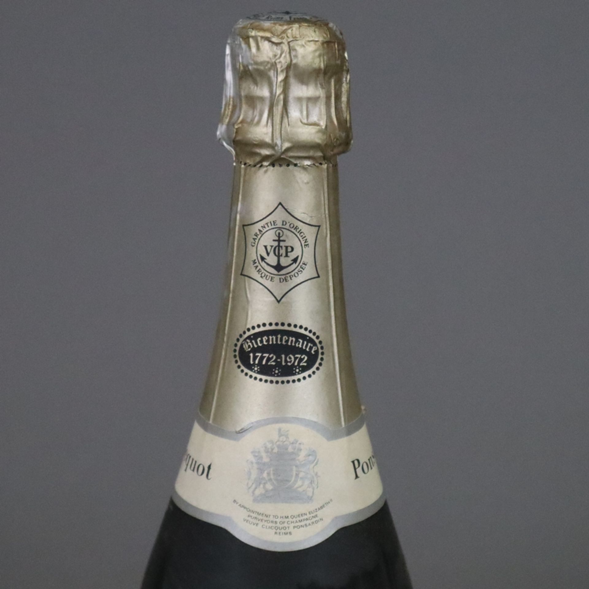 Champagner - Veuve Clicquot Ponsardin Bicentenaire 1772-1972 Brut, Reims, France, 750ml, Flasche ve - Image 2 of 5