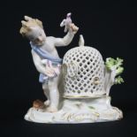 Allegorie" Die Luft" - Meissen, 20. Jh., Porzellan, polychrome Bemalung, Goldstaffage, Entwurf von