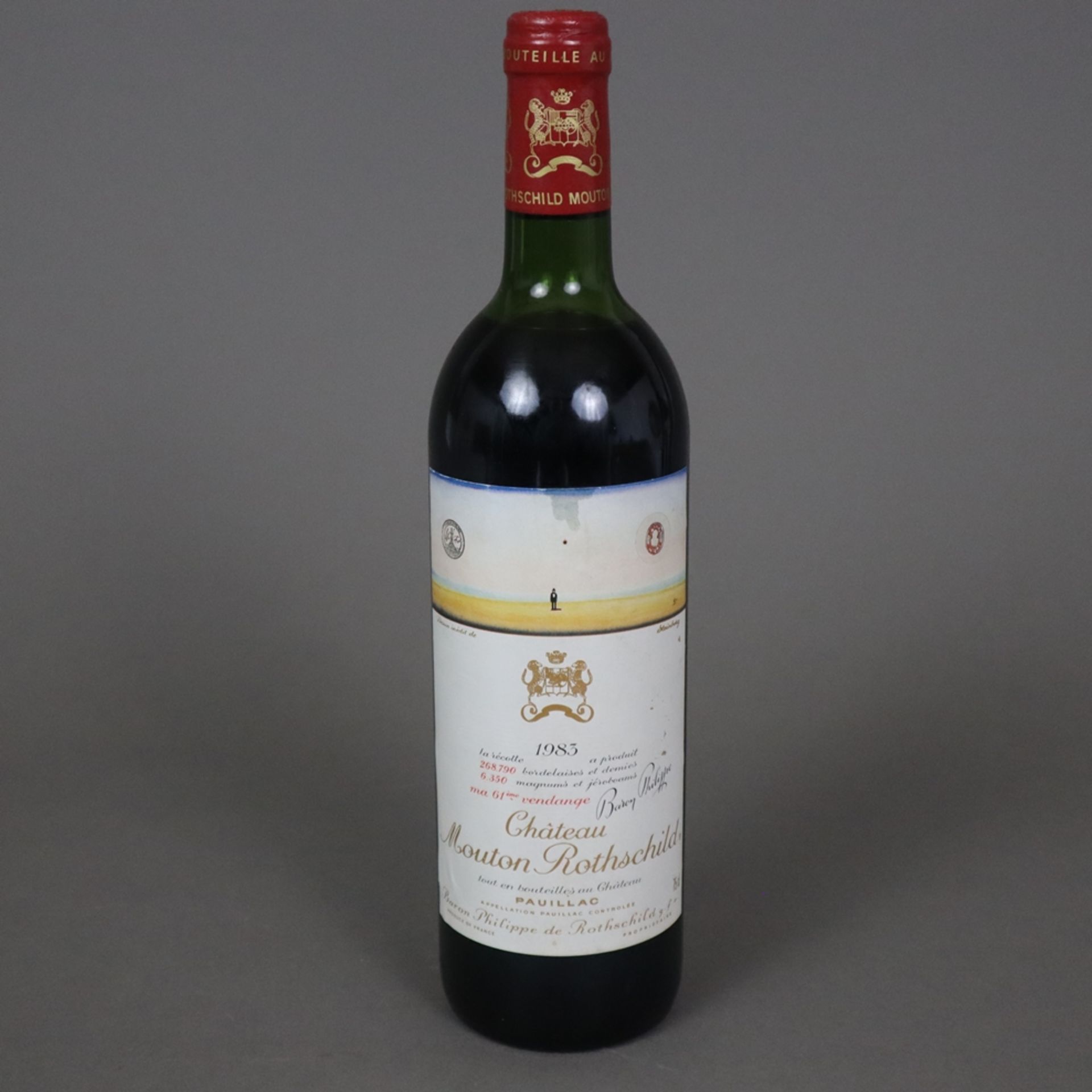 Wein - 1983 Château Mouton Rothschild, Pauillac, France, 75 cl., Füllstand: Upper Mid Shoulder, Eti