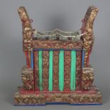 Metallophon - Indonesien, großes Klanginstrument, reich geschnitztes Holzgestell, in Rot, Gold und