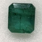 Natural Emerald - 2.26ct, emerald step cut, origin: Zambia, "AIG Worldwide" certified