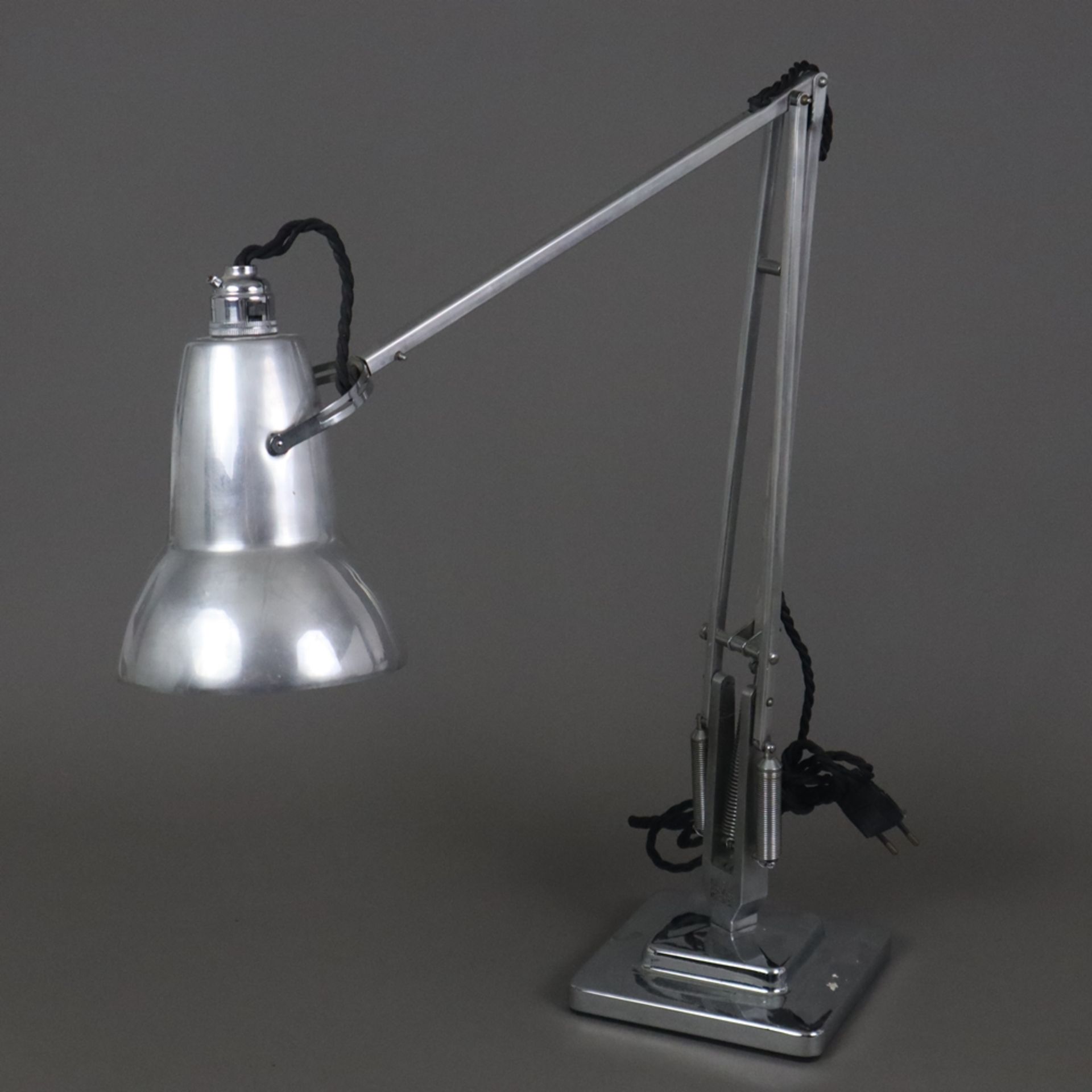 Carwardine, George (1887-1947) - Schreibtischlampe "Anglepoise", England, Entwurf um 1933, einflamm - Bild 2 aus 9