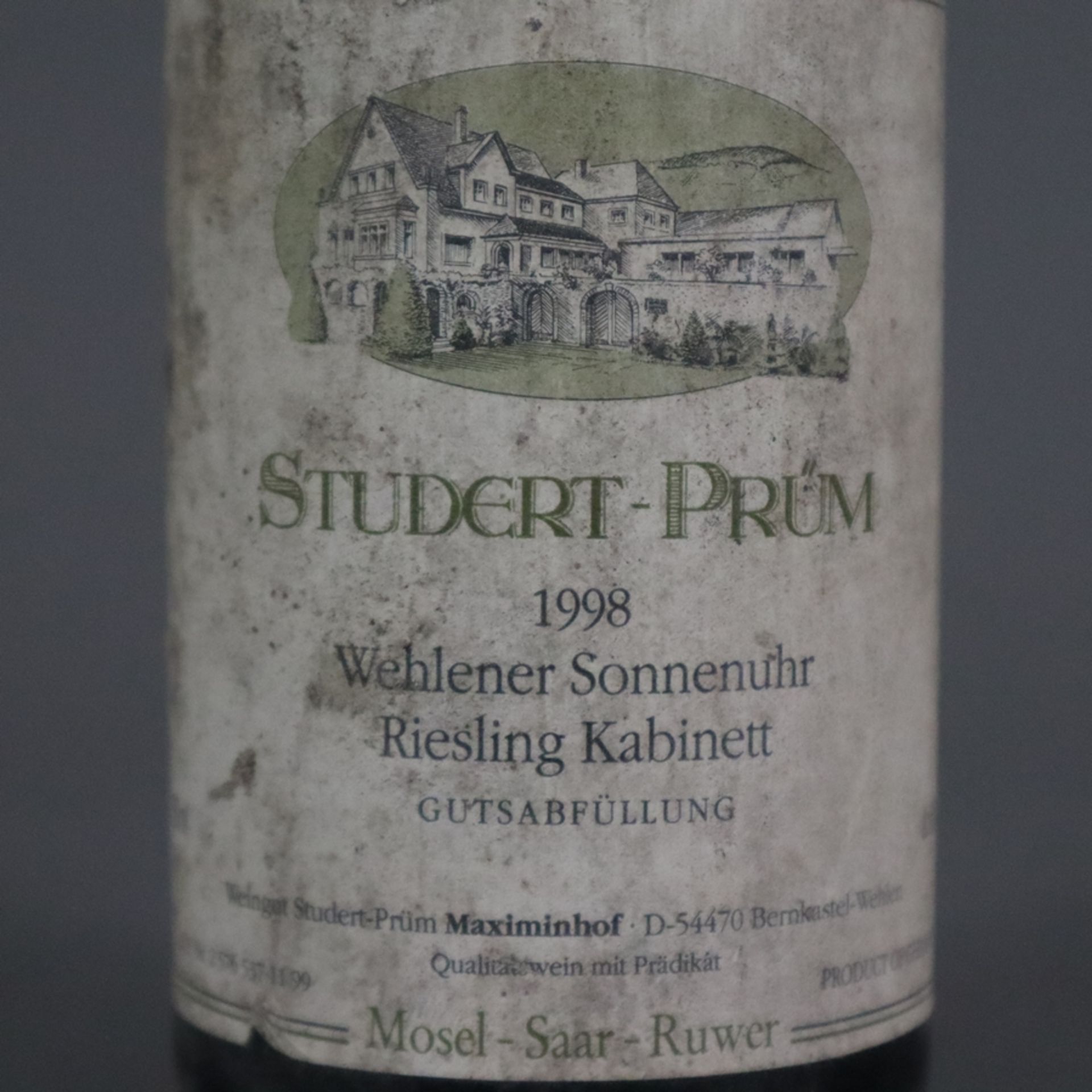 Wein - 1998 Wehlener Sonnenuhr Riesling Kabinett, Füllstand: Into Neck, Flasche und Etikett verschm - Bild 4 aus 6