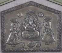 Reliefplakette mit Ganesha - Indien, getriebenes Silberblech, der elefantenköpfige Gott