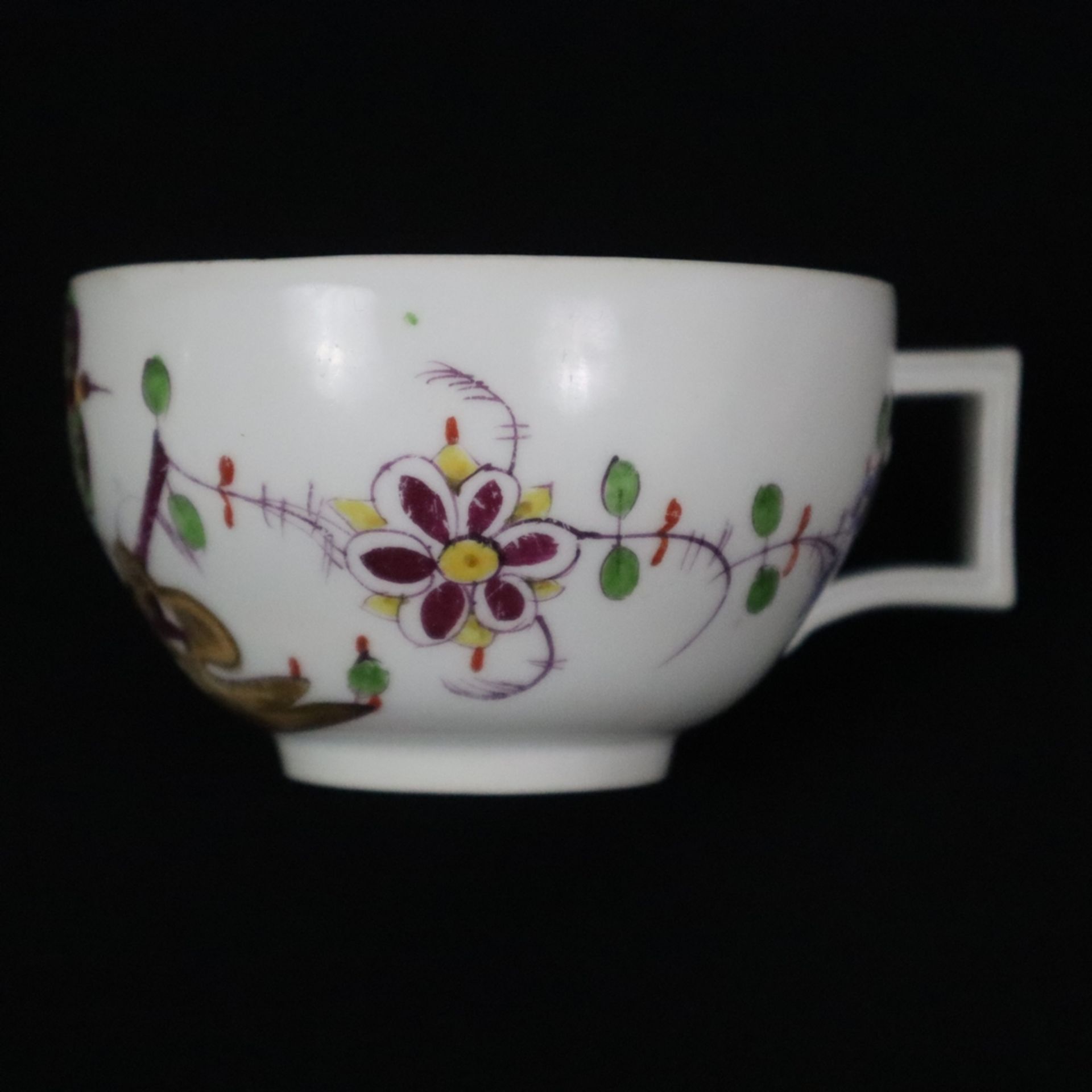 Teetasse mit Untertasse - Meissen, um 1780/90, Porzellan, polychrome Malerei mit Kakiemon-Dekor mit - Bild 4 aus 8