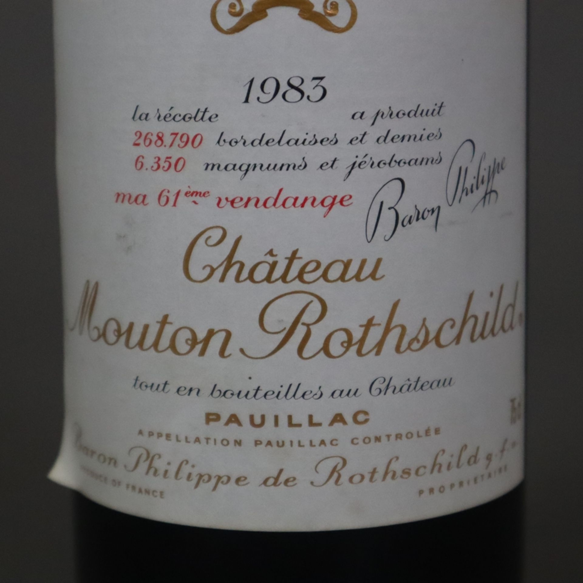 Wein - 1983 Château Mouton Rothschild, Pauillac, France, 75 cl., Füllstand: Lower Mid Shoulder, Eti - Bild 6 aus 8