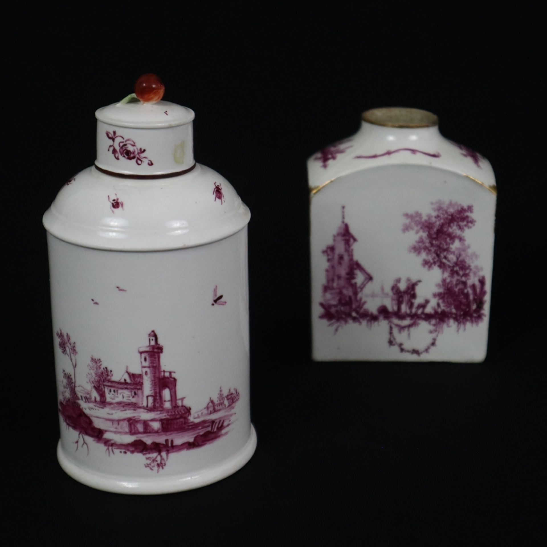 Zwei Teedosen - 18. Jh., Porzellan, purpurrote Camaieumalerei, 1x Höchst um 1760, zylindrischer Kor