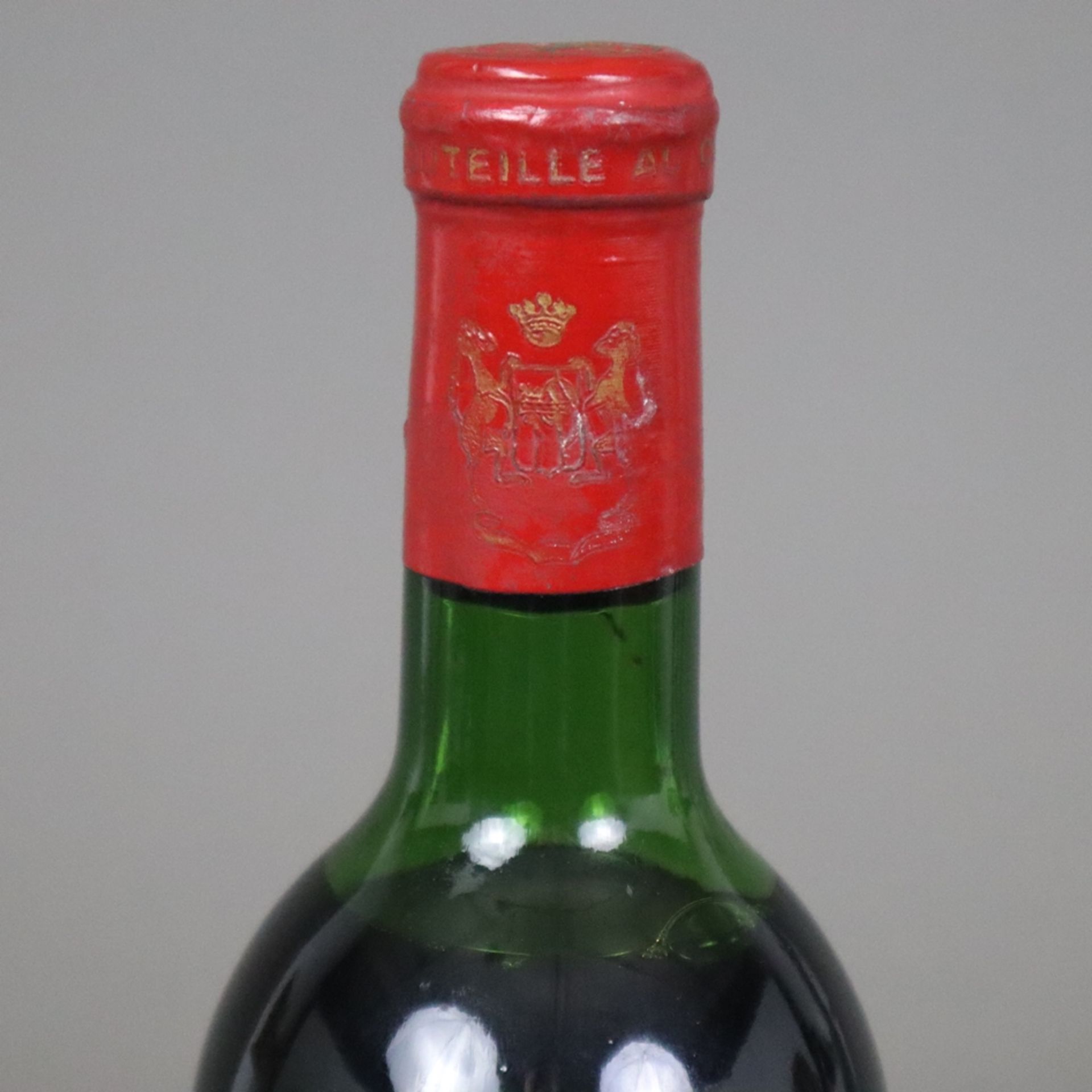 Wein - 1972 Château Mouton Rothschild, Pauillac, France - Bild 2 aus 7