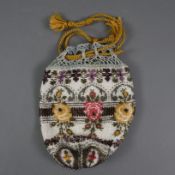Jugendstil-Schnürbeutel mit Perlenstickerei - um 1900/1910, beidseitige farbige Perlenstickerei mit