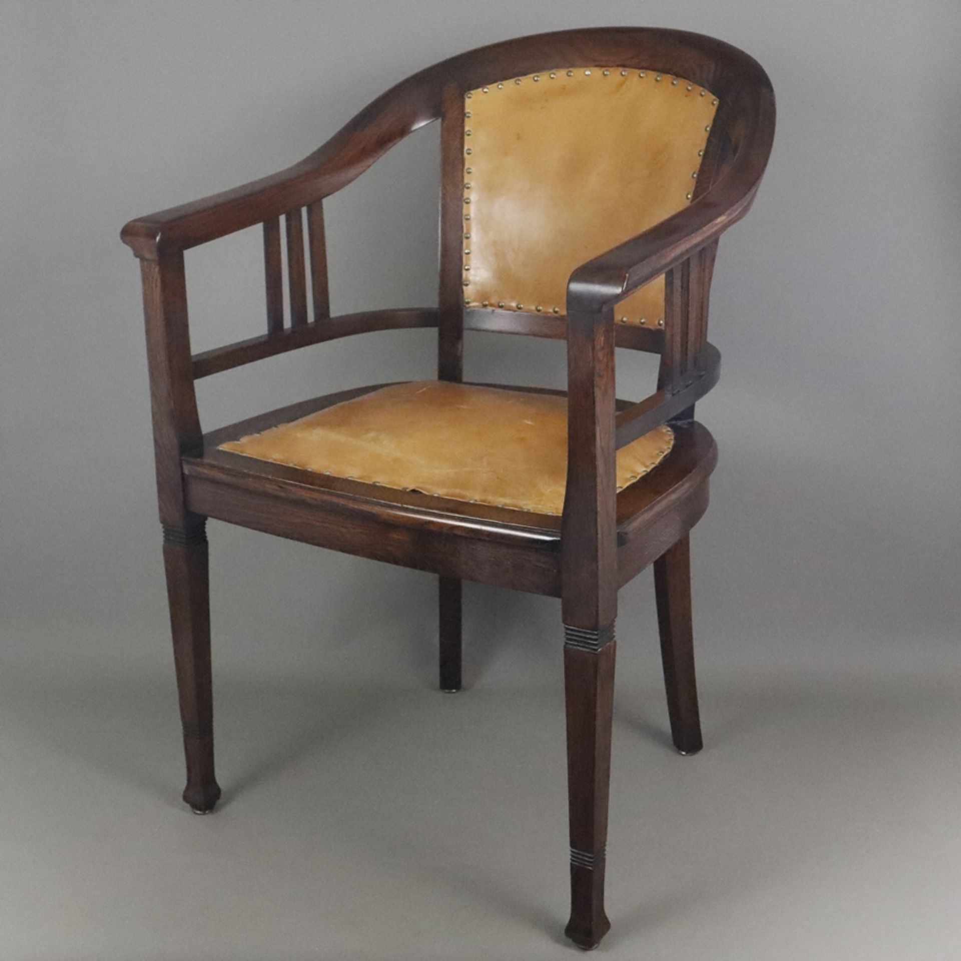 Jugendstil-Armlehnstuhl - um 1910, Holz, dunkel gebeizt, halbrunder Armlehnstuhl mit Vierkantbeinen - Bild 2 aus 12
