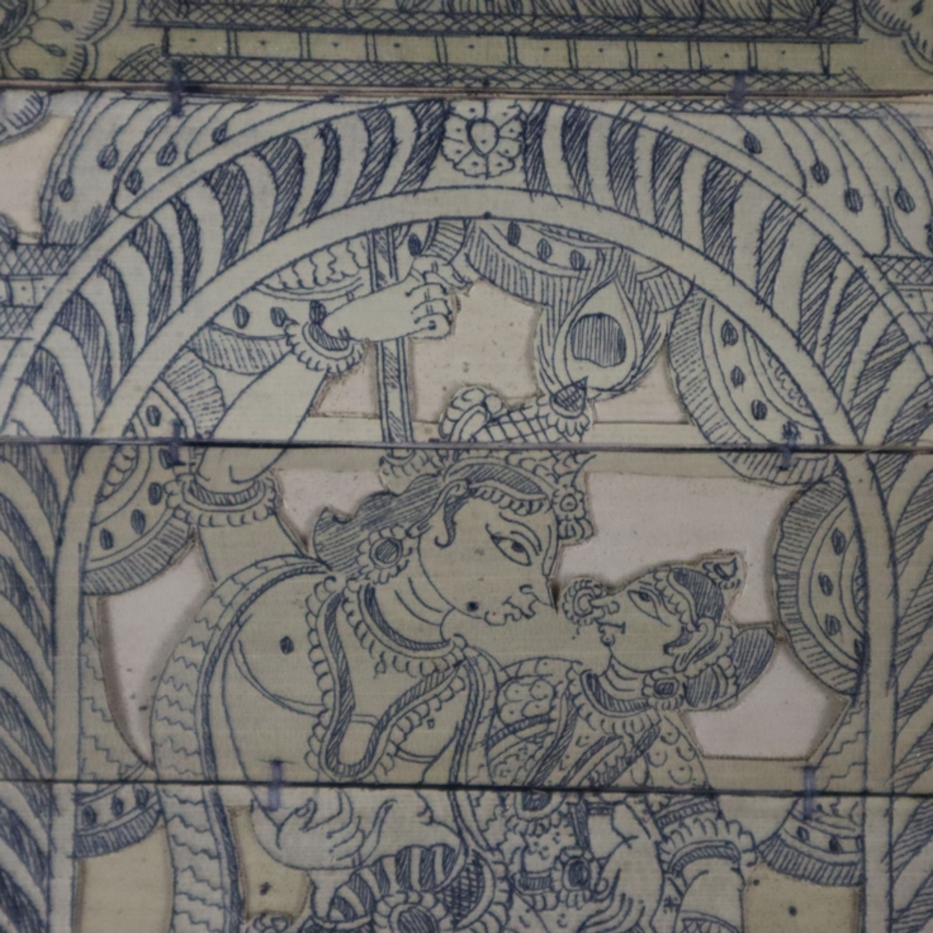 Drei filigrane Palmblatt-Faltbilder/ Tala-Pattachitra - Indien, 20. Jh., auf zweilagig präparierten - Bild 6 aus 10