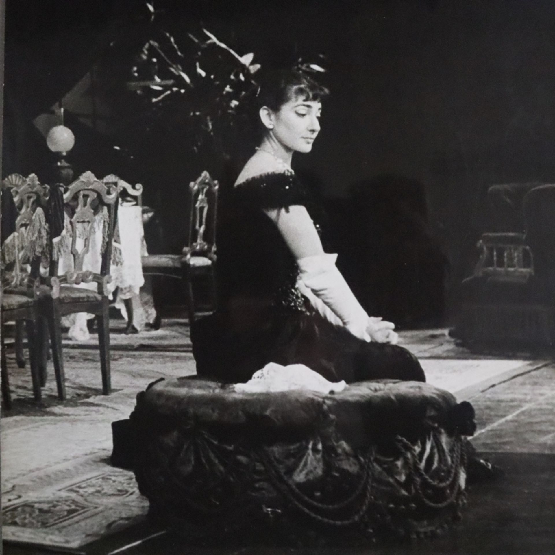 Konvolut zum 100. Geburtstag von Maria Callas (2.12.1923 New York -16. 9.1977 Paris) - 3 s/w Fotogr - Bild 3 aus 7