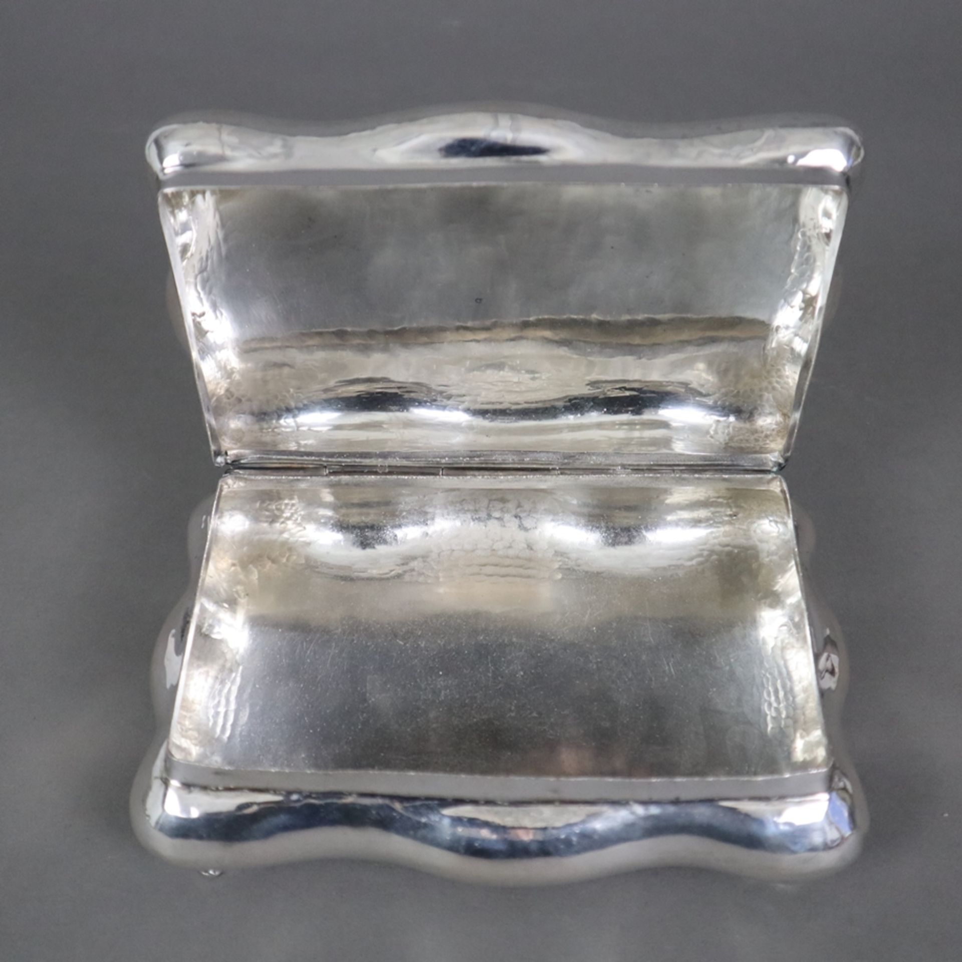 Deckeldose / Zuckerdose - Italien 2. H. 20. Jh., 800er Silber, geschweifter Korpus auf vier Tatzenf - Bild 4 aus 7