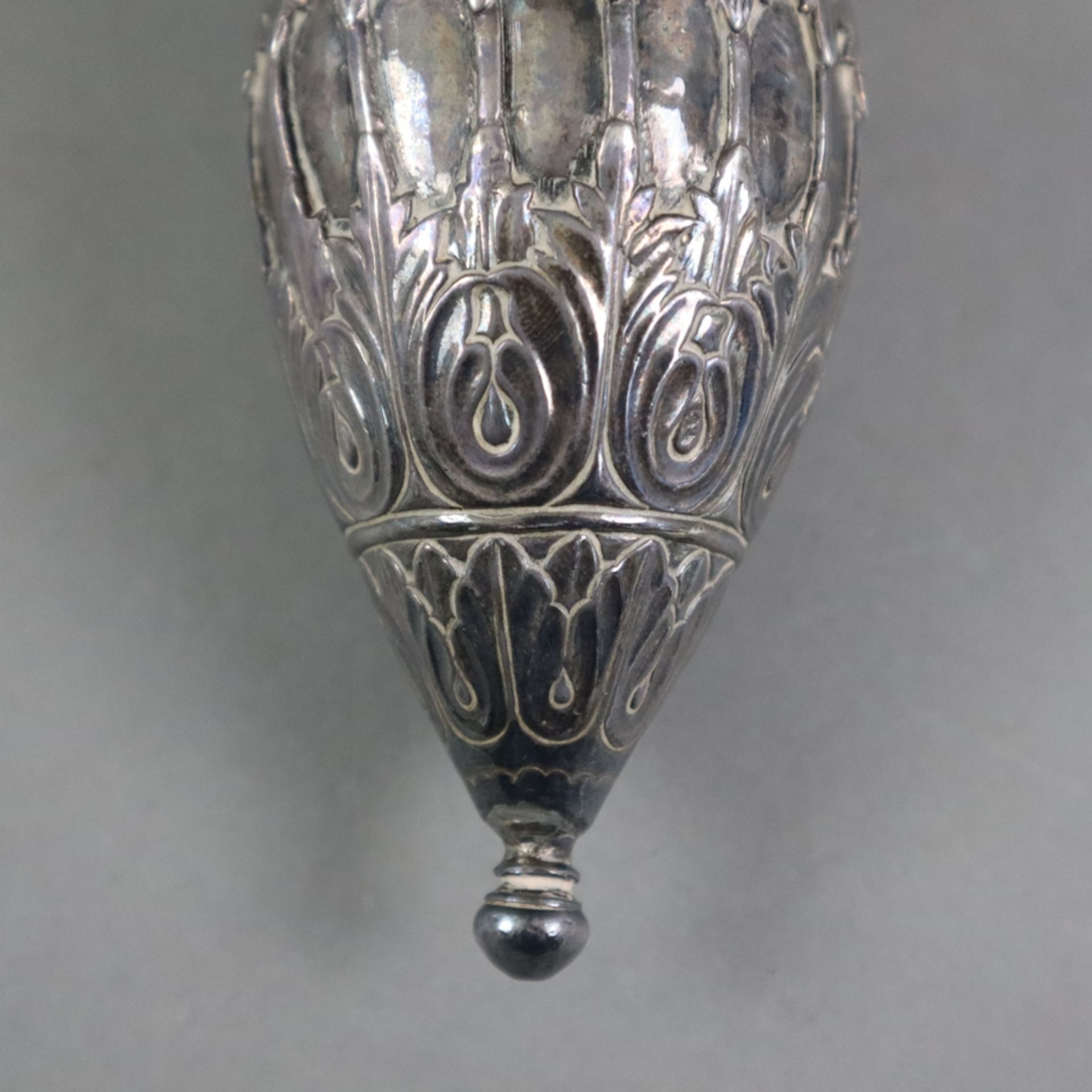 Orientalisches Hookah-Gefäß - wohl Indien, Moghul-Stil, Metall, versilbert, eiförmige Hookah-Körper - Image 5 of 5