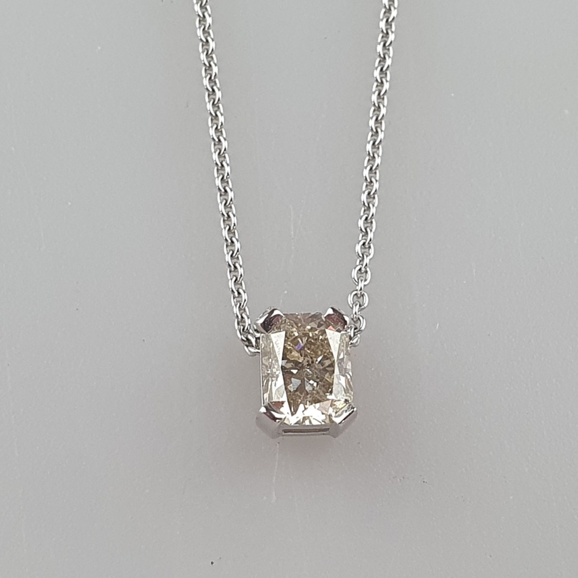 Diamantanhänger von über 1 Karat an zarter Kette - Weißgold 750/000, gestempelt, rechteckiger Anhän
