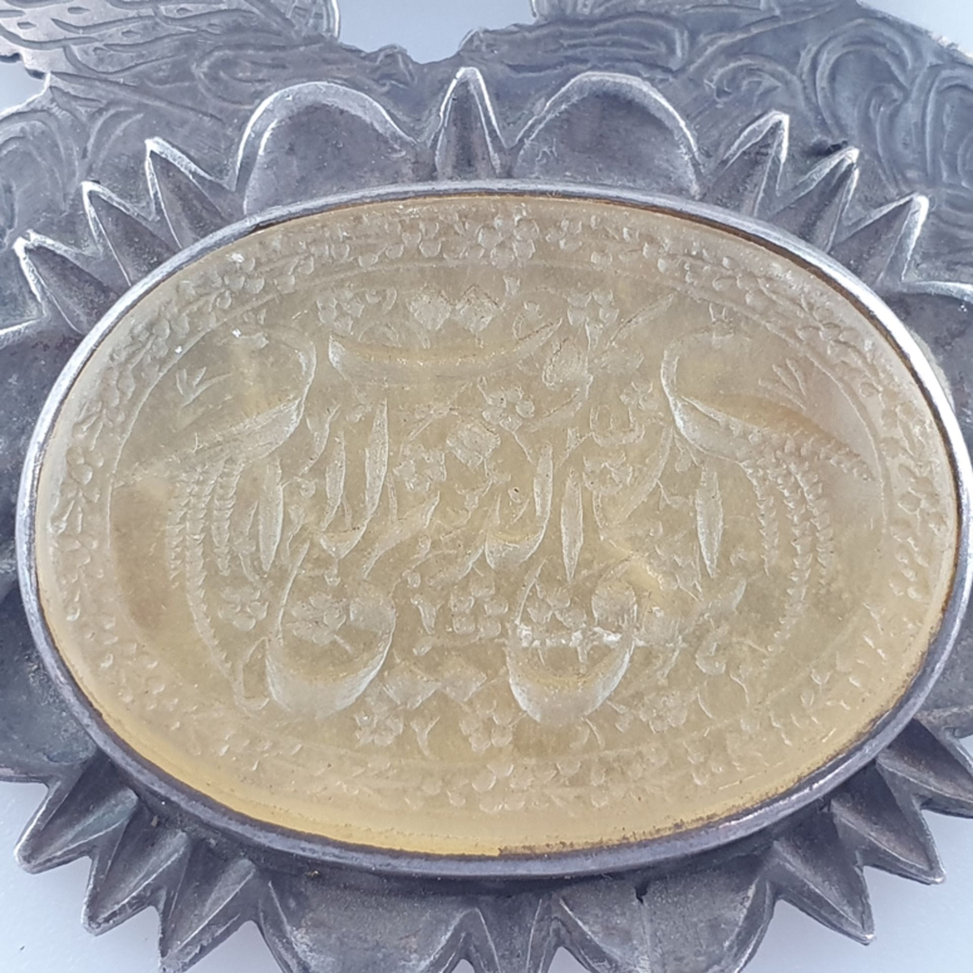 Antiker Achatanhänger in Silberfassung - Persien, ovale Achatplakette mit geschnittener kalligraphi - Image 2 of 5