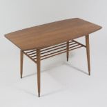 Mid Century Couchtisch - Dänemark, 1950er/60er Jahre, Entwurf wohl Grete Jalk, Teakholz, Messingfur