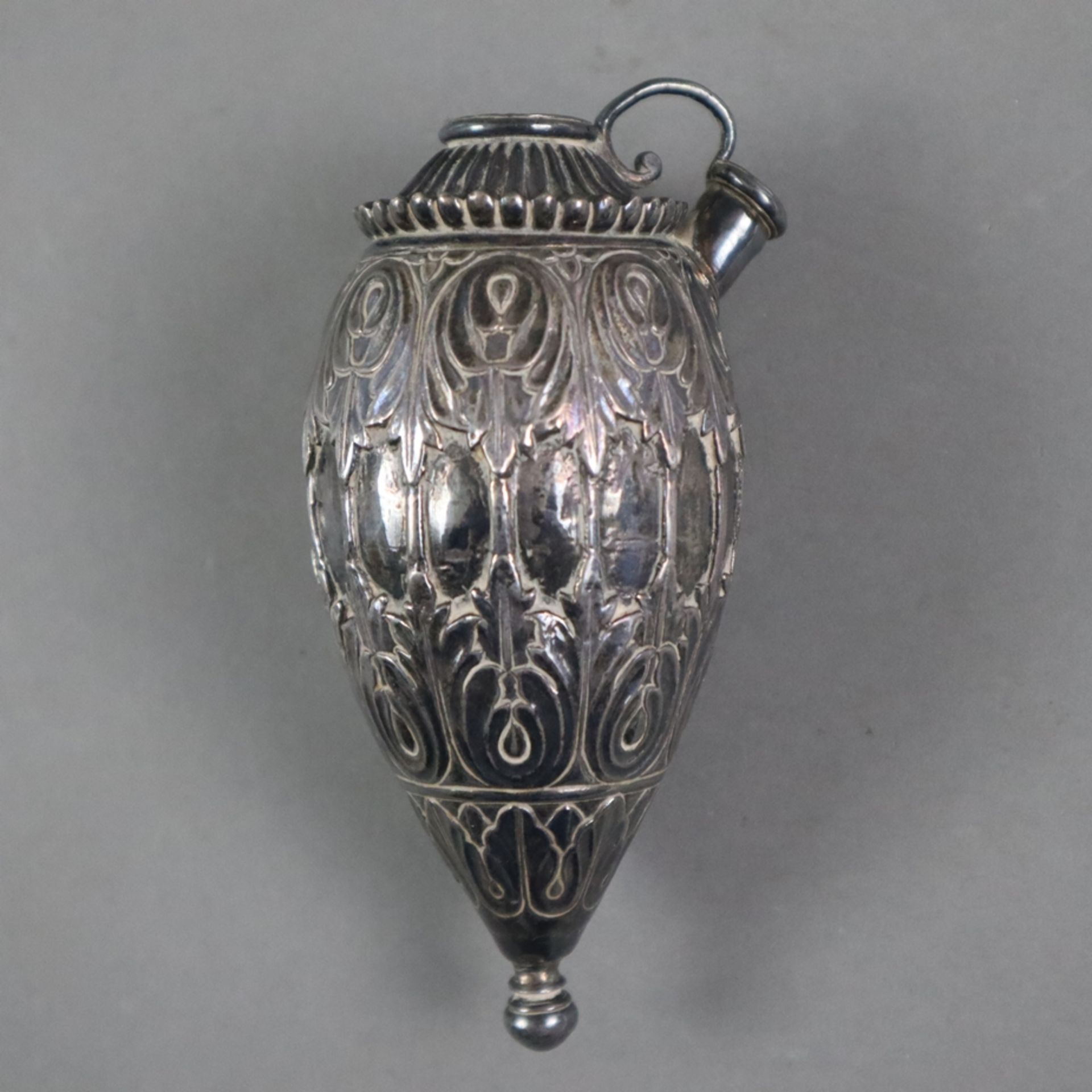 Orientalisches Hookah-Gefäß - wohl Indien, Moghul-Stil, Metall, versilbert, eiförmige Hookah-Körper