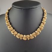 Florales Vintage-Collier - CORO / USA, nach 1955, Metall goldfarben, bewegliche blütenblattförmige 