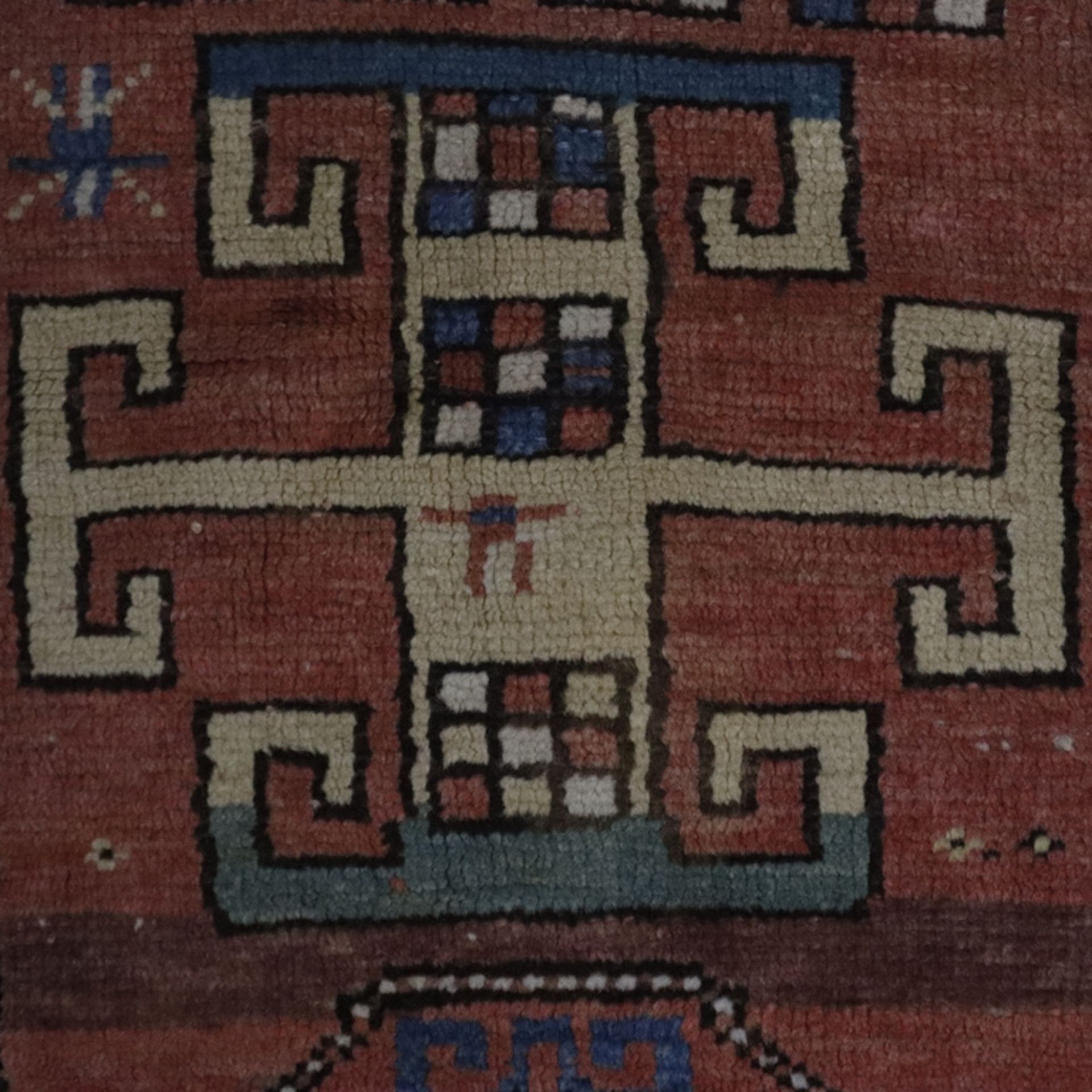 Orient-Brücke - Kasak, 20. Jh., Wolle, pflanzliche Farben, geometrisch gemustert, mehrfache Bordüre - Bild 6 aus 9