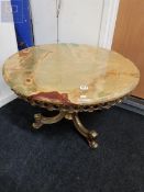 MID 20TH CENTURY COFFEE TABLE WITH BRASS BASE & ONYX TOP
